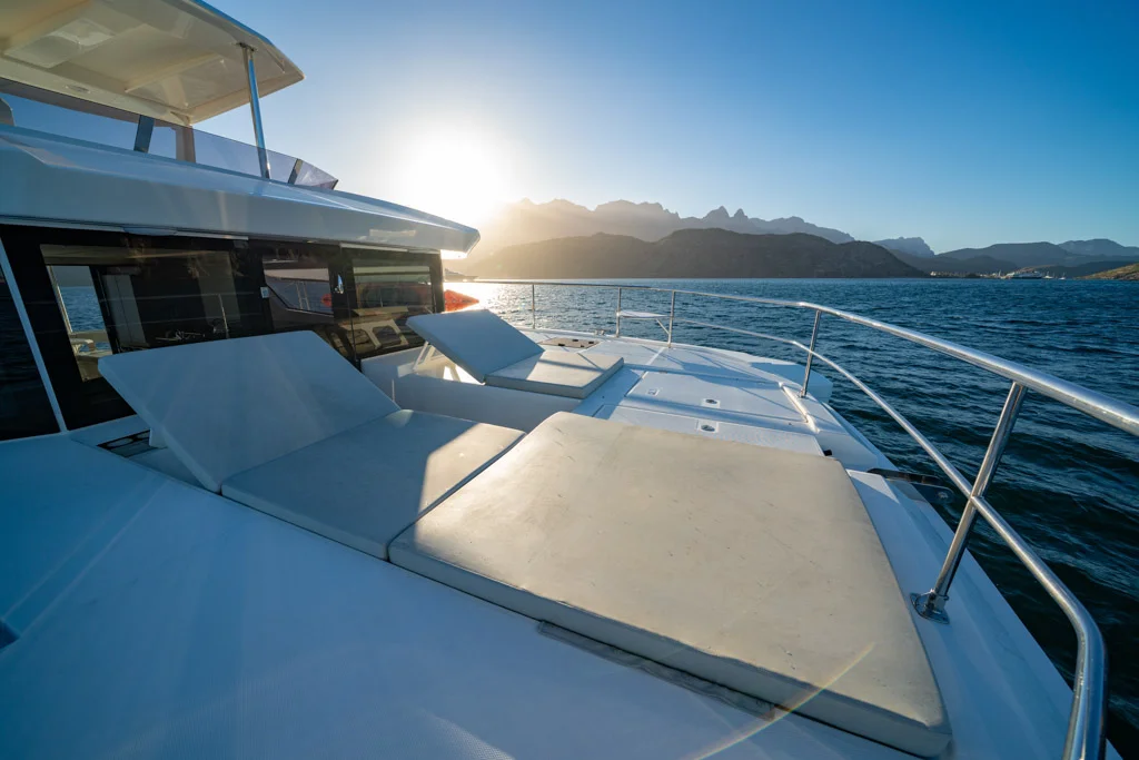 Leopard 46 Power Cat at Sea of Cortez (Loreto, BCS) - foredeck